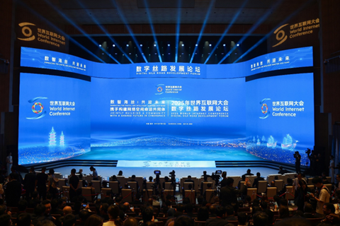 “AI4S”,机遇与治理同行