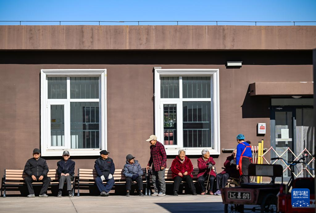 互助食堂里的幸福“食”光