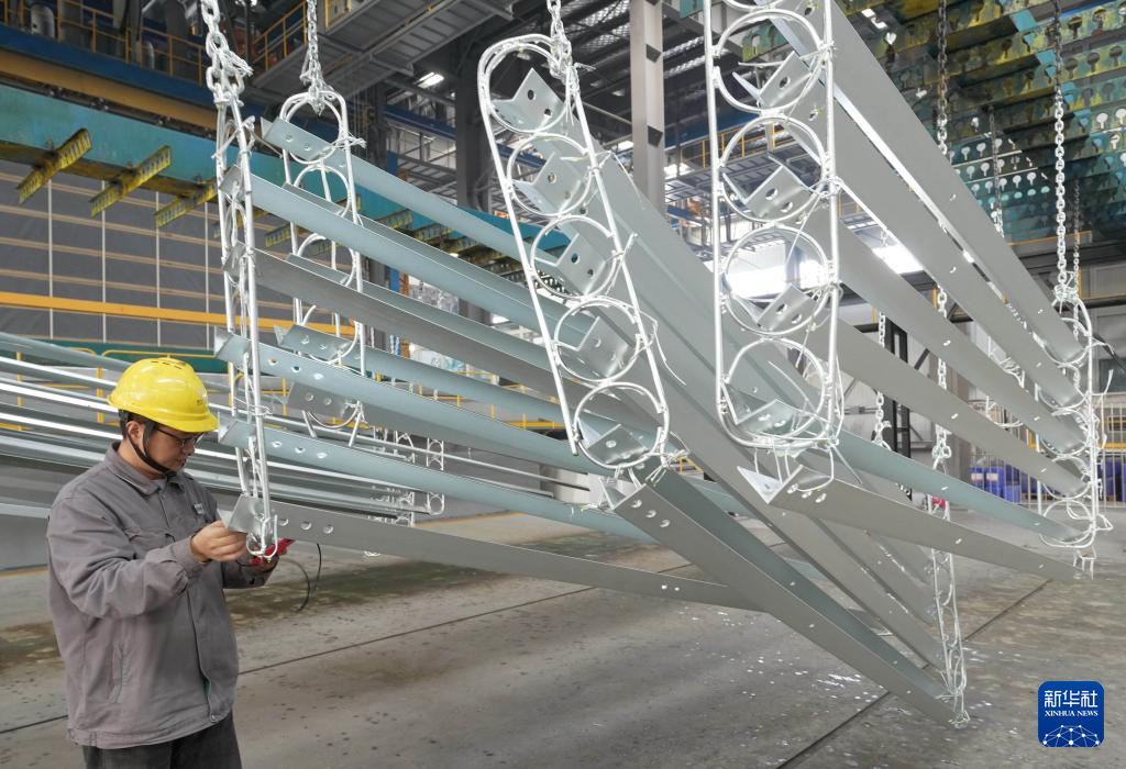 唐山海港：延伸钢铁产业链助力高质量发展