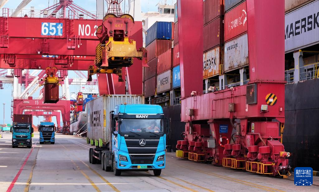 山东港口青岛港:搭建中日韩海上物流大通道