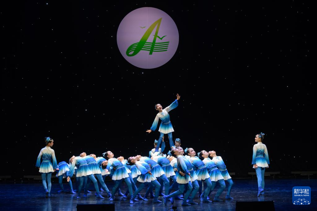 舞韵映芳华 美育绽新篇