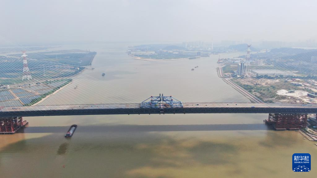 广东中山香山大桥顺利合龙 珠江口再添新地标