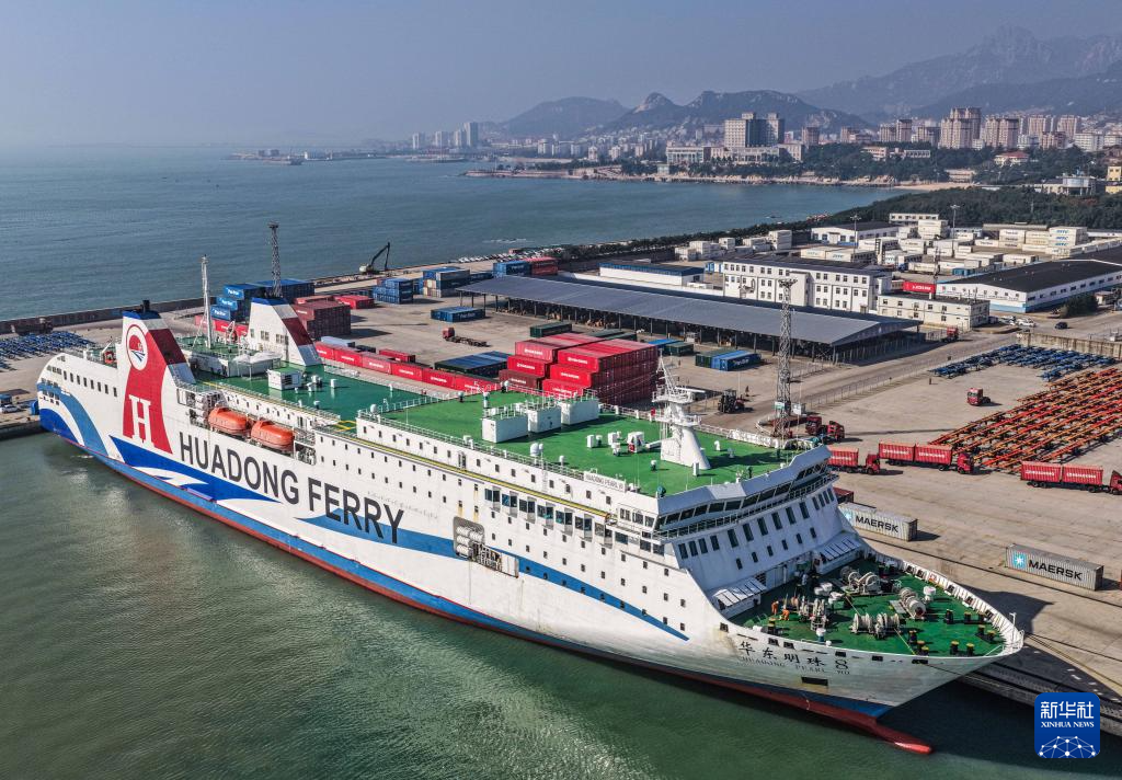 山东荣成：迎战“双十一” 跨境电商通关忙