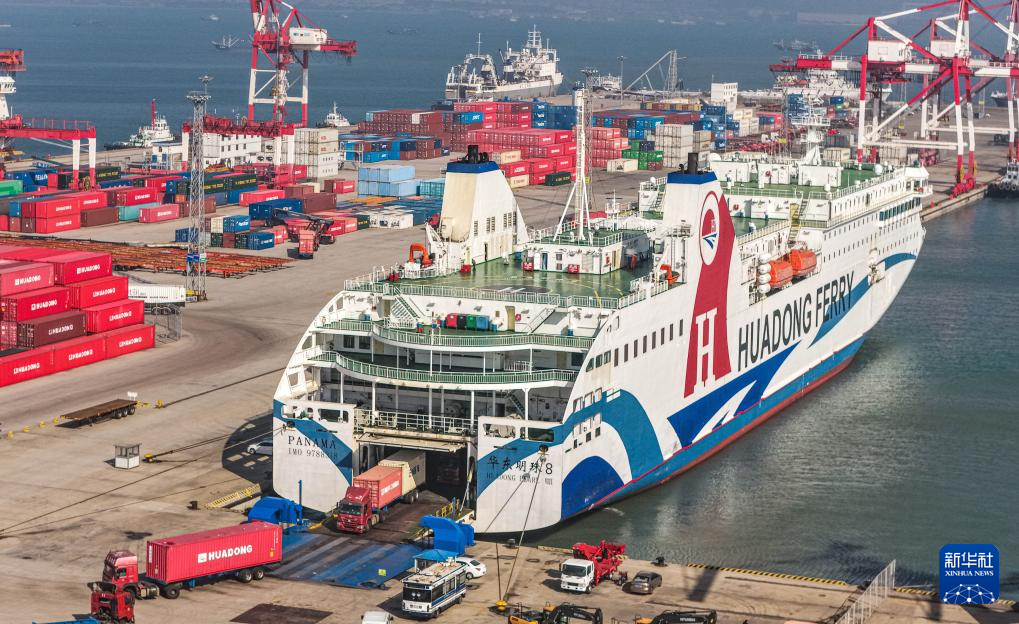 山东荣成：迎战“双十一” 跨境电商通关忙