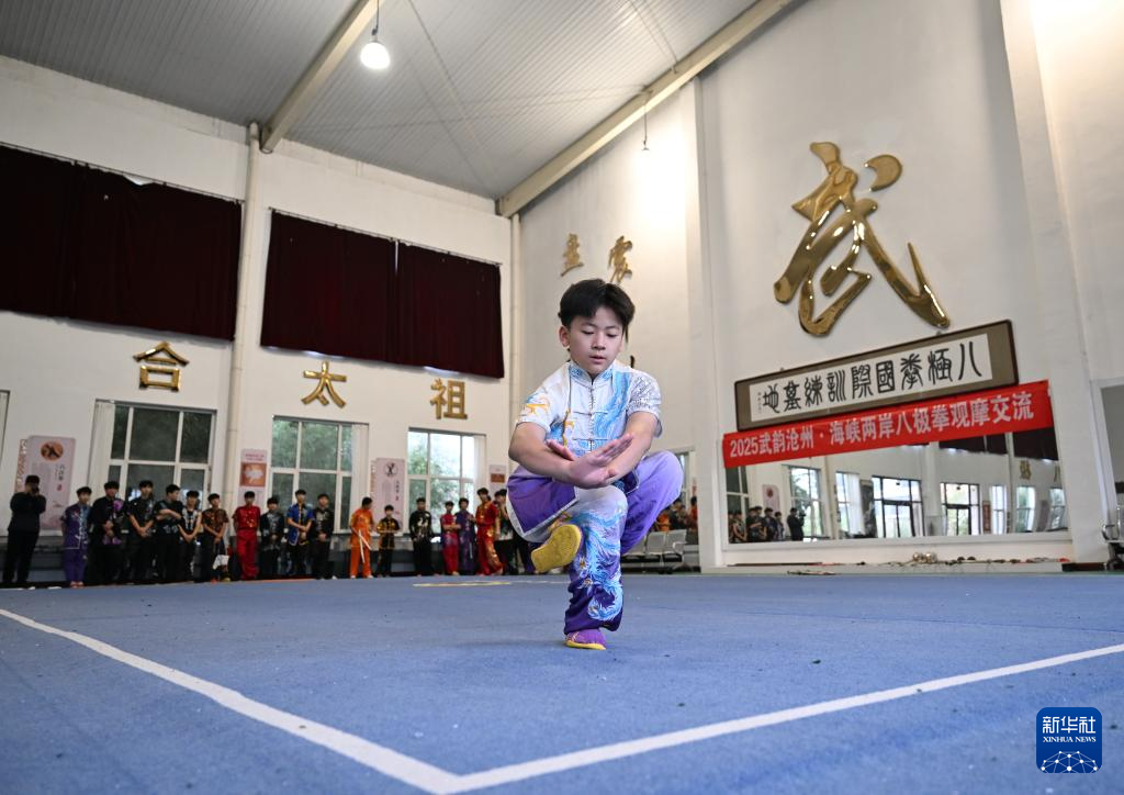 河北沧州：大运河堤顶路铺就美好生活新图景