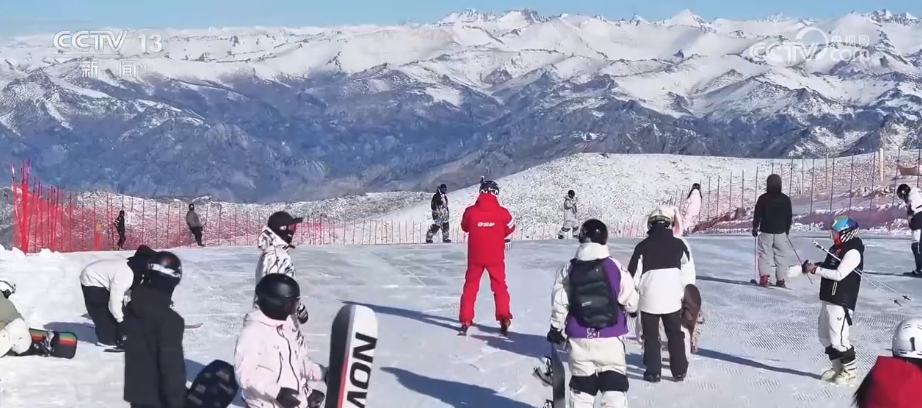 “开板”迎客！一季到四季、小众到大众 冰雪运动边界拓展释放消费新潜力
