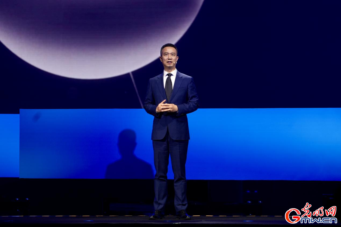 “工业AI的未来：诺基亚面向具身智能的生成式智能体仿真训练平台”获2025年世界互联网大会领先科技奖