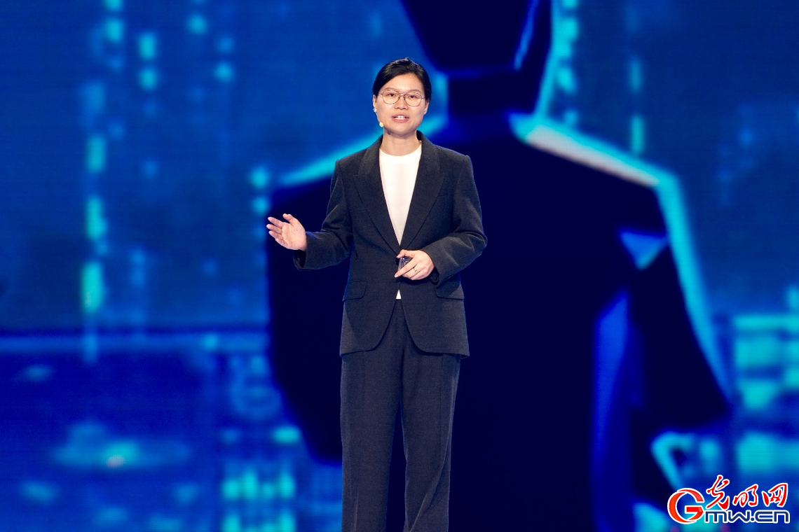 “启蒙：处理器芯片软硬件全自动设计”获2025年世界互联网大会领先科技奖