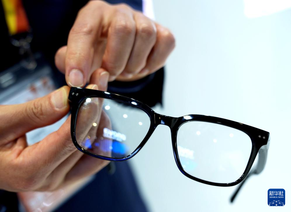 第八届进博会|高质量适老化健康产品与服务助力银发经济