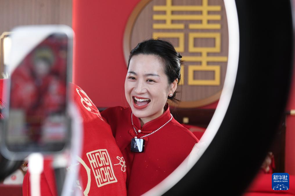 忙碌的“双十一”