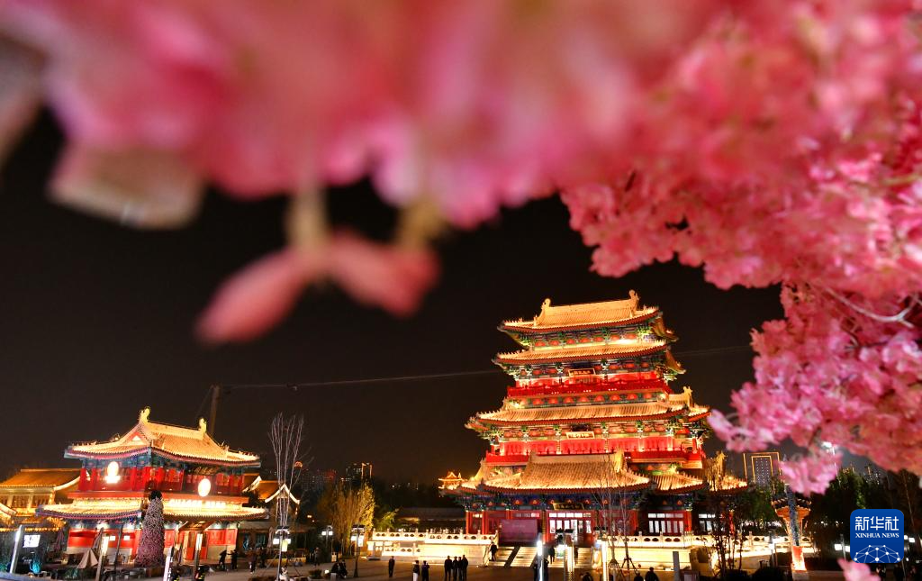 河北沧州：流光溢彩大运河畔