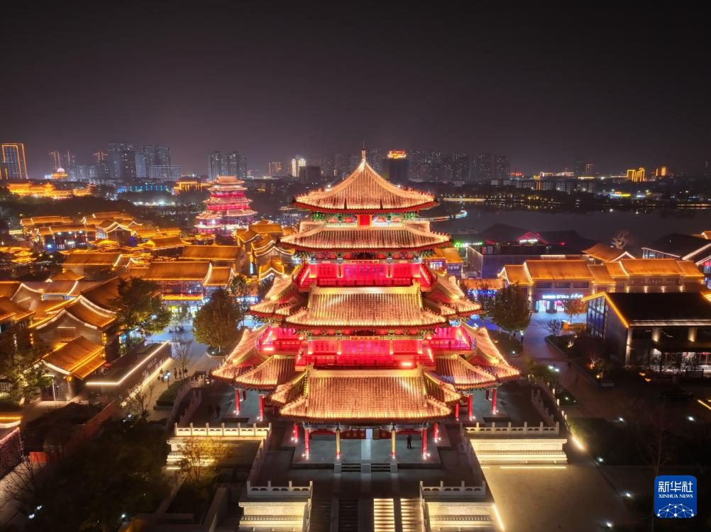 河北沧州：流光溢彩大运河畔