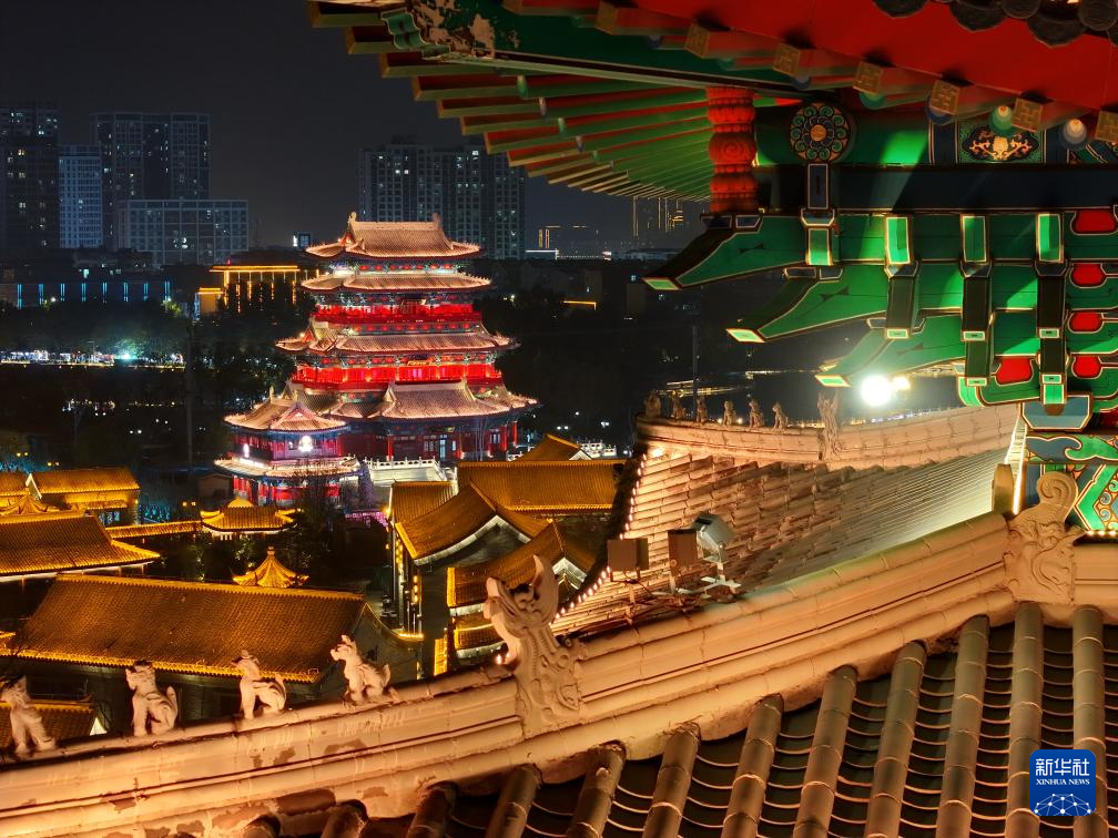 河北沧州：流光溢彩大运河畔