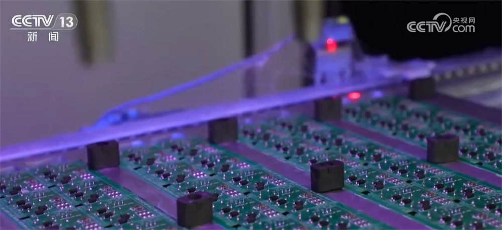 1—10月份规模以上装备制造业增加值同比增长9.5% “压舱石”作用进一步夯实