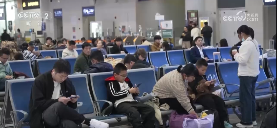 多地中小学进入“秋假时间” 多元场景“解锁”假期新体验