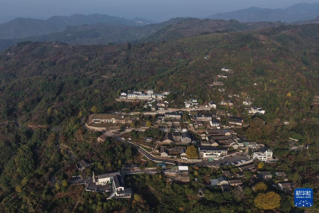 十五五规划@你|扎根山村的“姐妹花”
