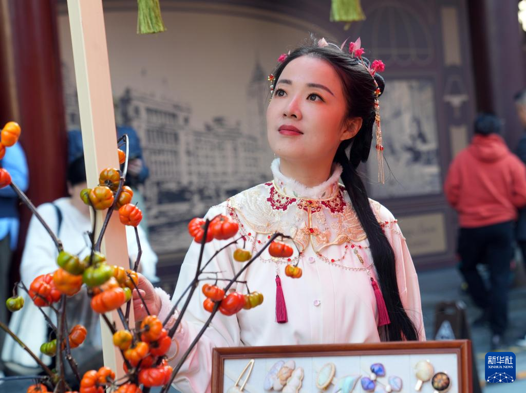 上海豫园:沉浸感受非遗魅力