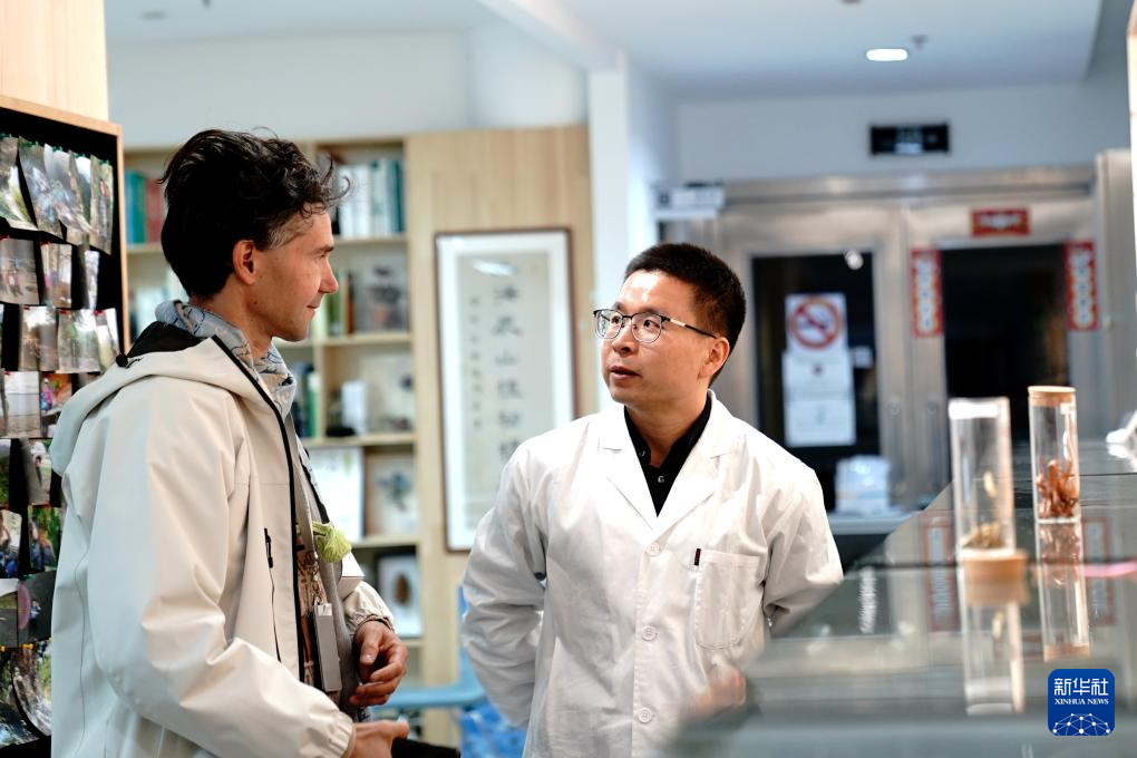 国家重要野生植物种质资源库辰山中心种子存量突破一亿粒