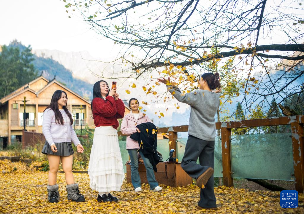 重庆石柱中益乡：武陵山乡美