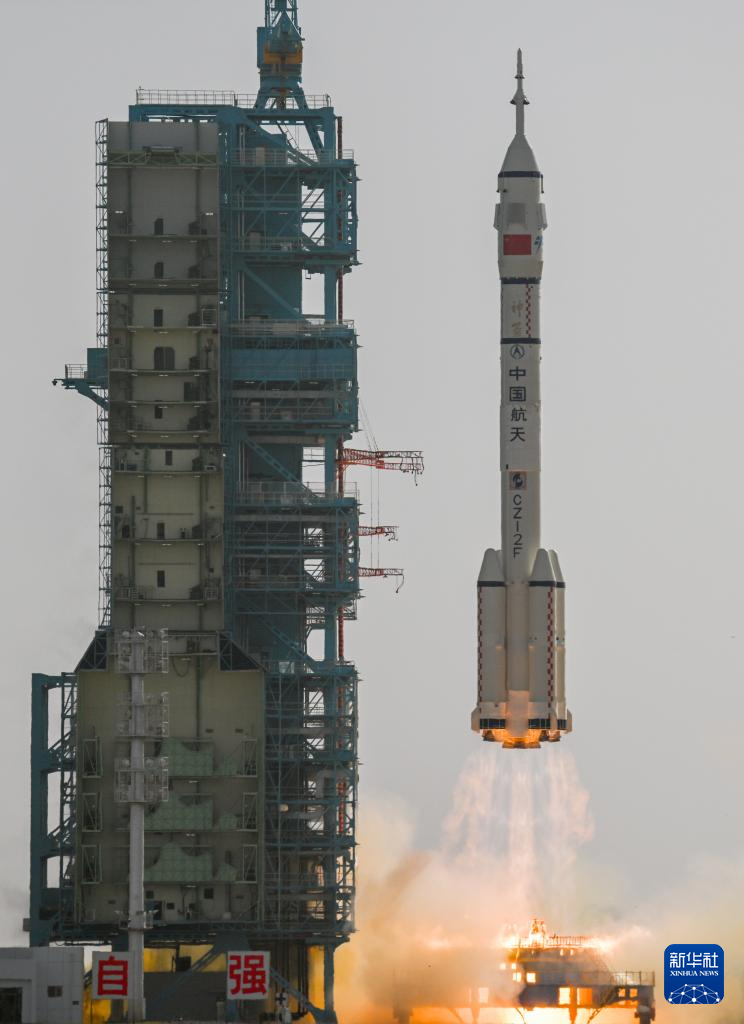 神舟二十二号飞船发射取得圆满成功