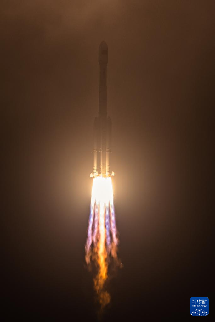 我国成功发射实践二十八号卫星