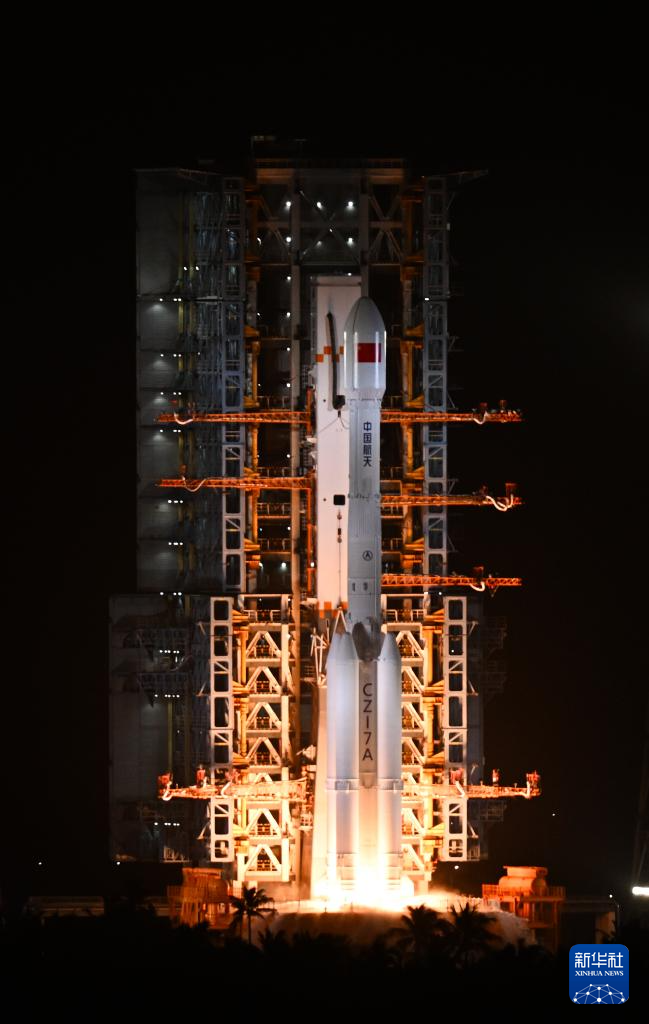 我国成功发射实践二十八号卫星