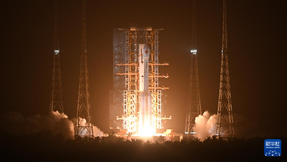 我国成功发射实践二十八号卫星