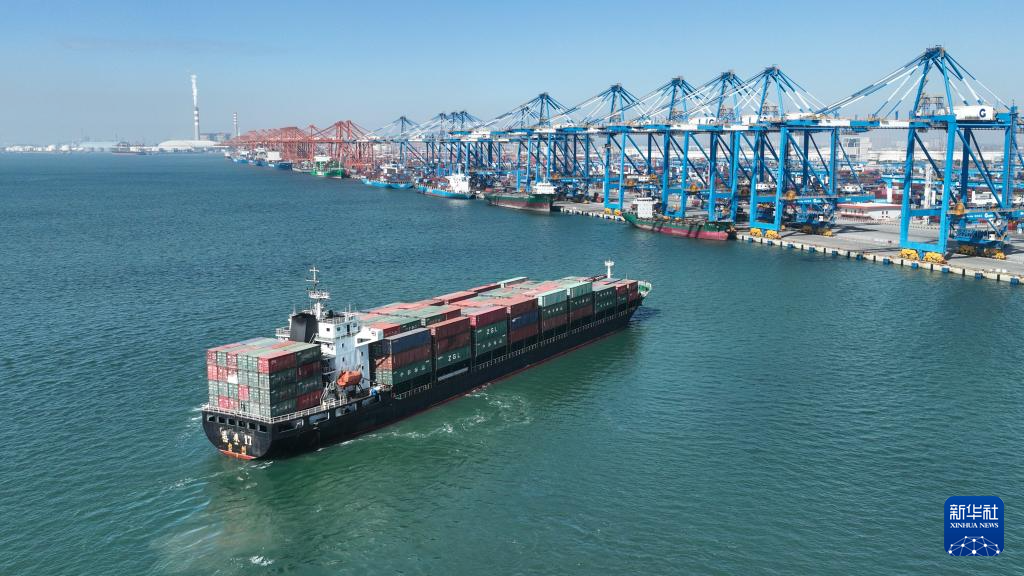 西部陆海新通道班列累计发送货物突破500万标箱