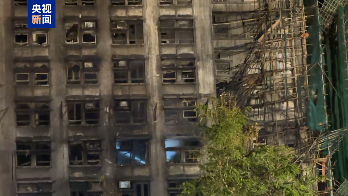 香港大埔火灾:警方完成楼宇内部搜索工作