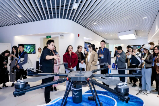 “大厦之门 e鹭向新”2025网络全媒体厦门行举办 “大厦之门 e鹭向新”2025网络全媒体厦门行举办