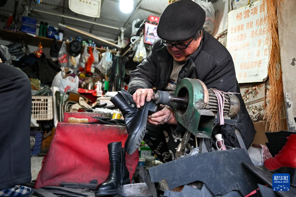 “修补巷”里便民生