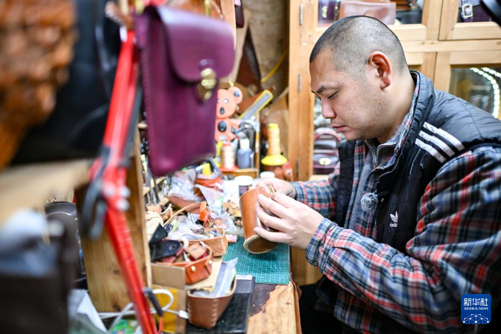 “修补巷”里便民生