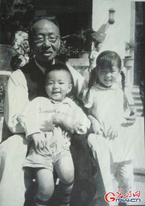 【我是历史记忆传承人】时隔88年,张庆与曾外祖父的视线在夏淑琴身上交汇 【我是历史记忆传承人】时隔88年,张庆与曾外祖父的视线在夏淑琴身上交汇