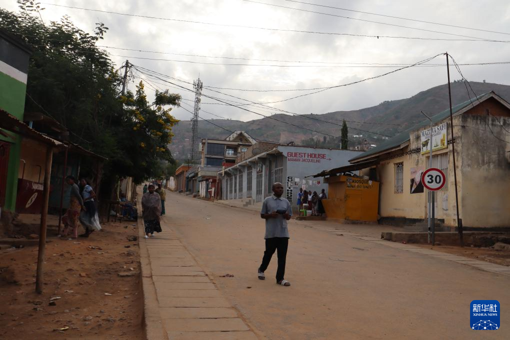 刚果(金):乌维拉街景