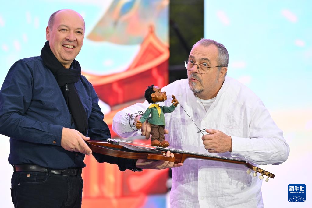 泉州国际木偶展演启幕