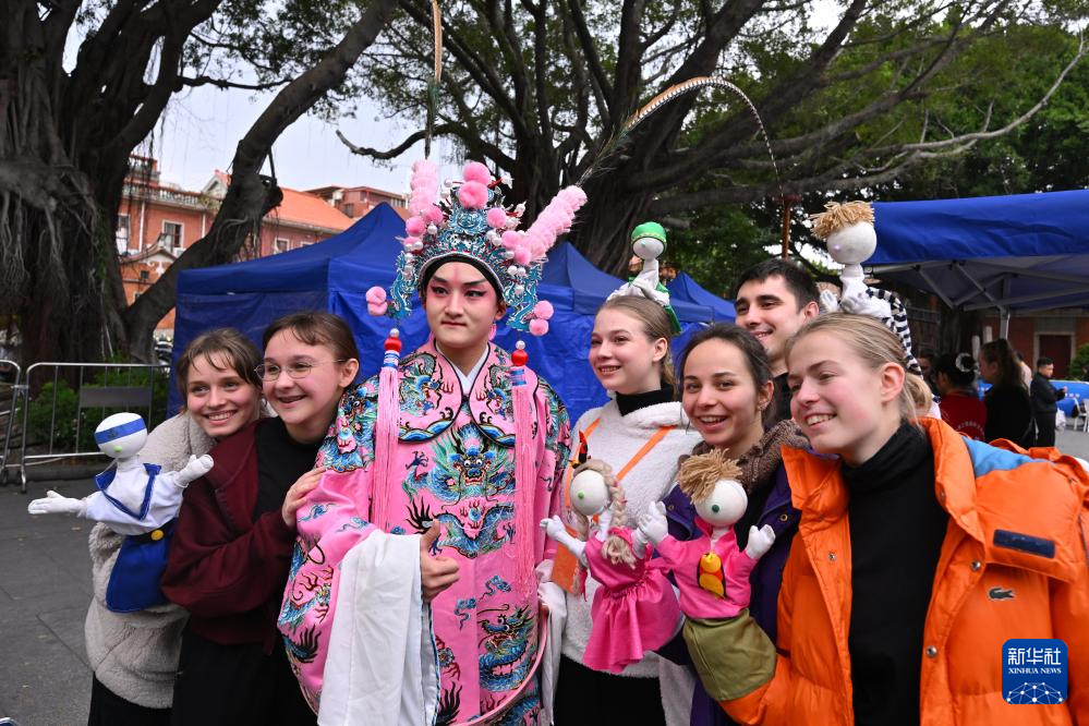 泉州国际木偶展演启幕