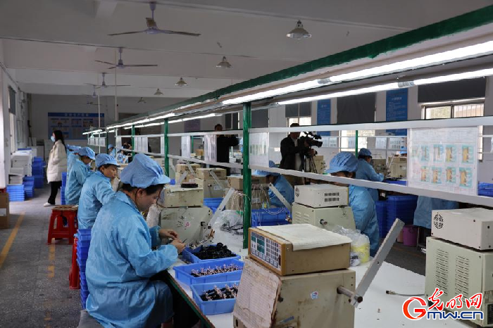 湖南资兴灾后重建观察:搬新家、稳就业、更安心 湖南资兴灾后重建观察:搬新家、稳就业、更安心