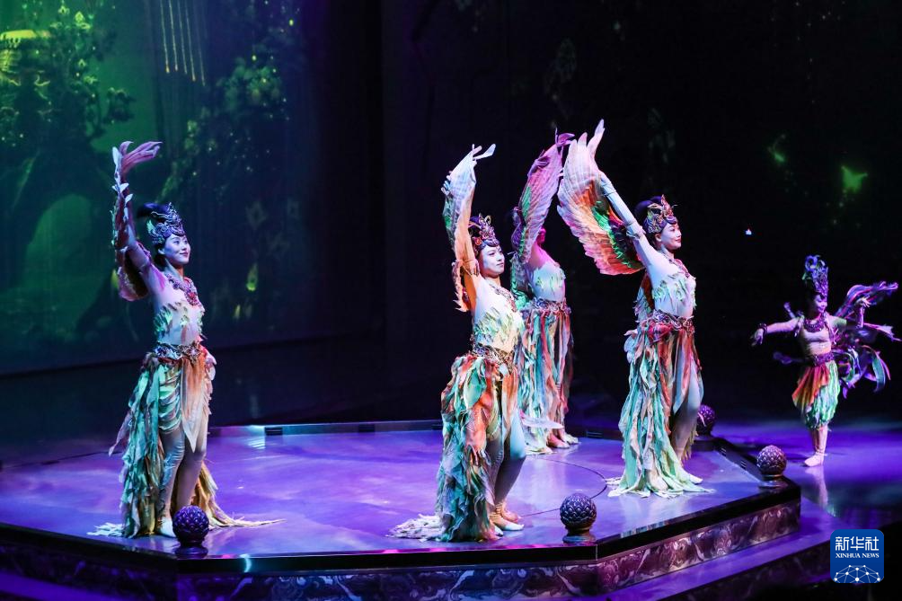 《乐动敦煌》冬演不停歇