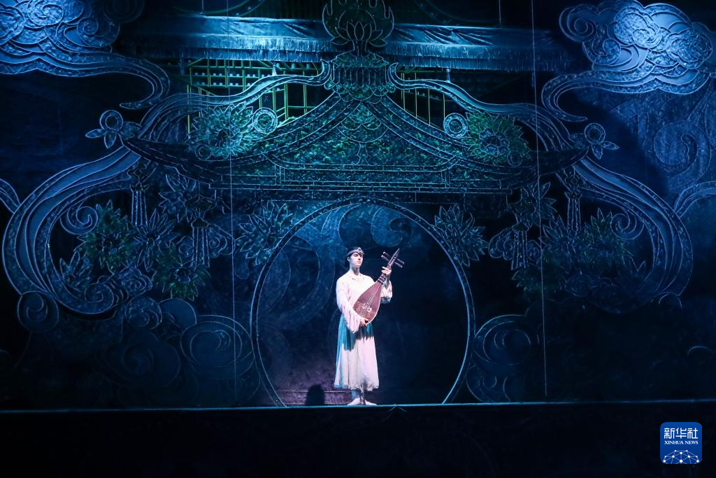 《乐动敦煌》冬演不停歇