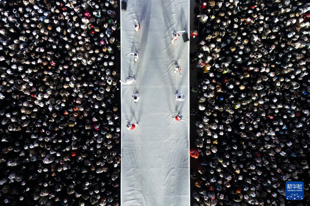 最大规模的哈尔滨冰雪大世界开园