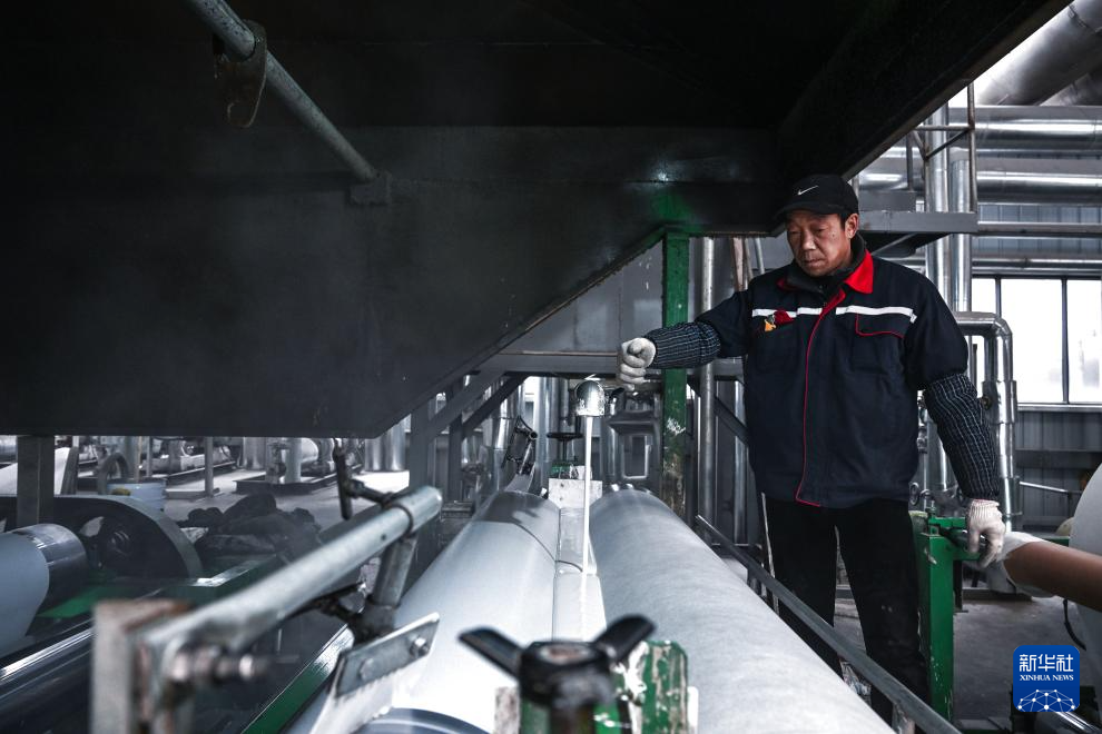 广元地板出川 铺进中亚万家