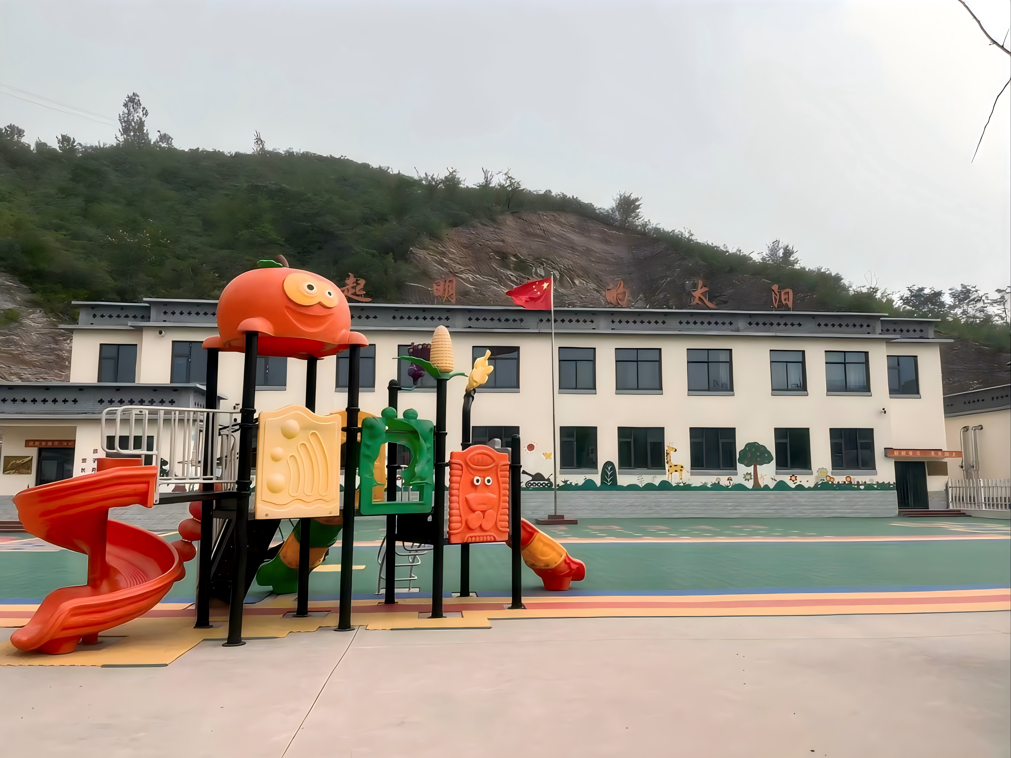 脱贫村的这五年 | 从“住上好房子”到“过上好日子”——店房奋进启新程