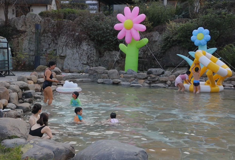 财经聚焦|跨年消费,场景焕新,有哪些新看点? 财经聚焦|跨年消费,场景焕新,有哪些新看点?