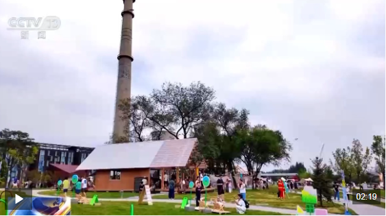 告别“到此一游”任务式打卡 00后假期旅游主打“爱你老己”