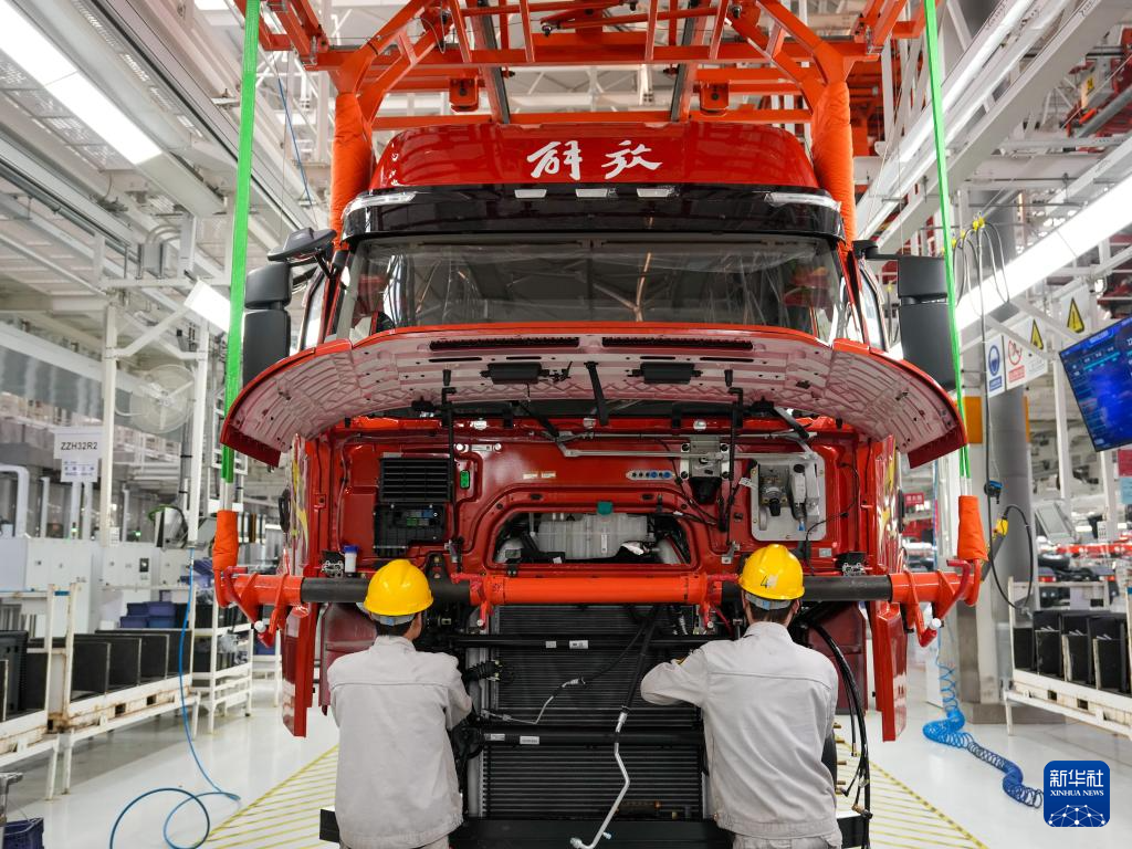 一汽解放:开足马力生产 力争新年“开门红”
