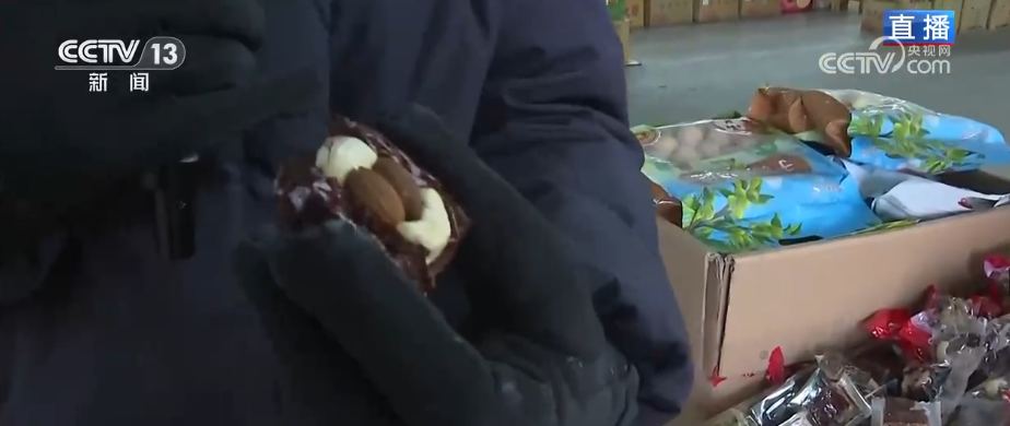 “菜篮子”“果盘子”量足价稳物丰 吃出人气“挤”出财气添彩火热“年经济”