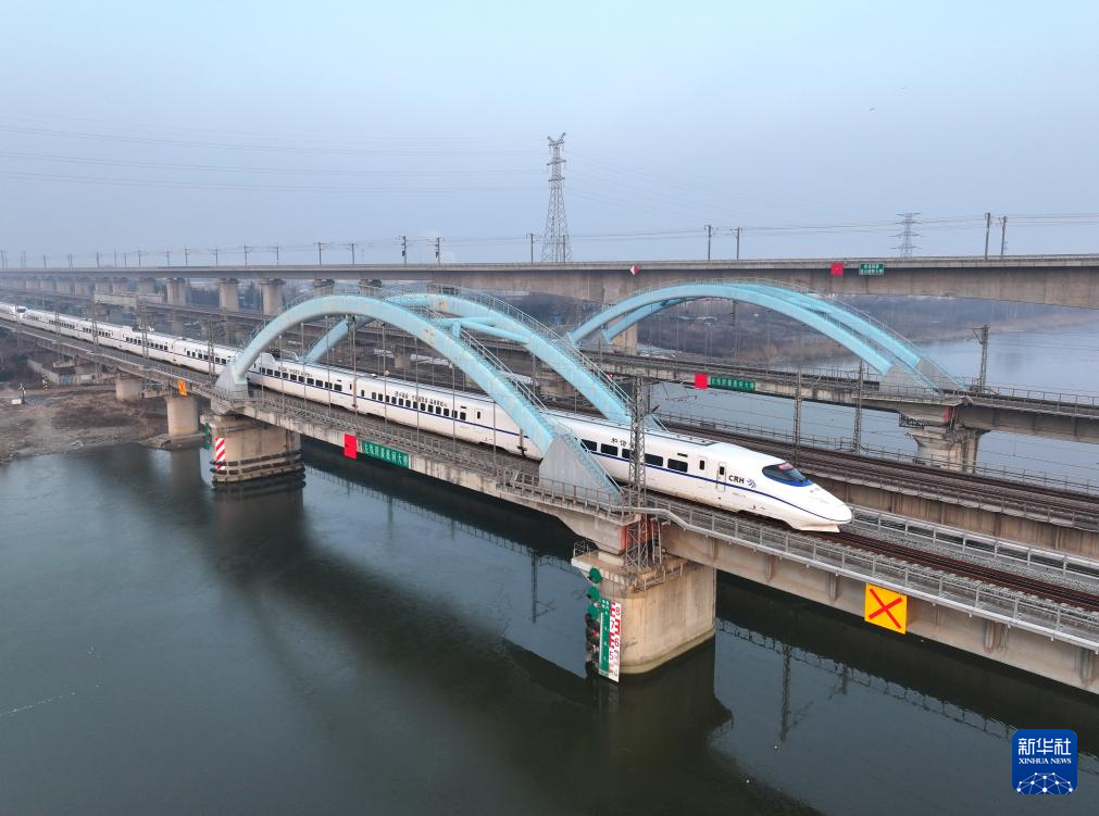 好评中国丨从一张新运行图,看中国发展的速度与温度