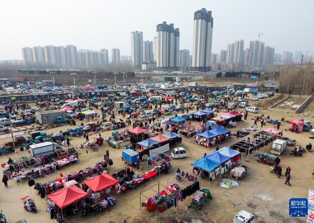 山东泰安:文化大集年味浓