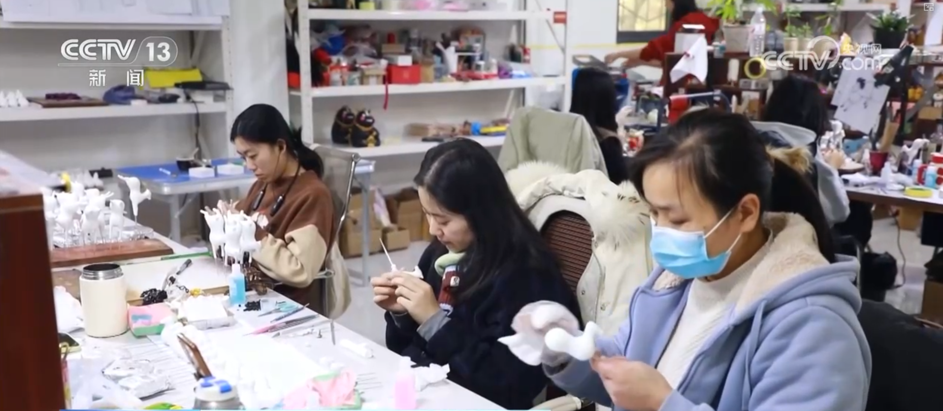 “马”上迎新春 年味儿“马”上有 特色文创“出圈”让传统美学触手可及