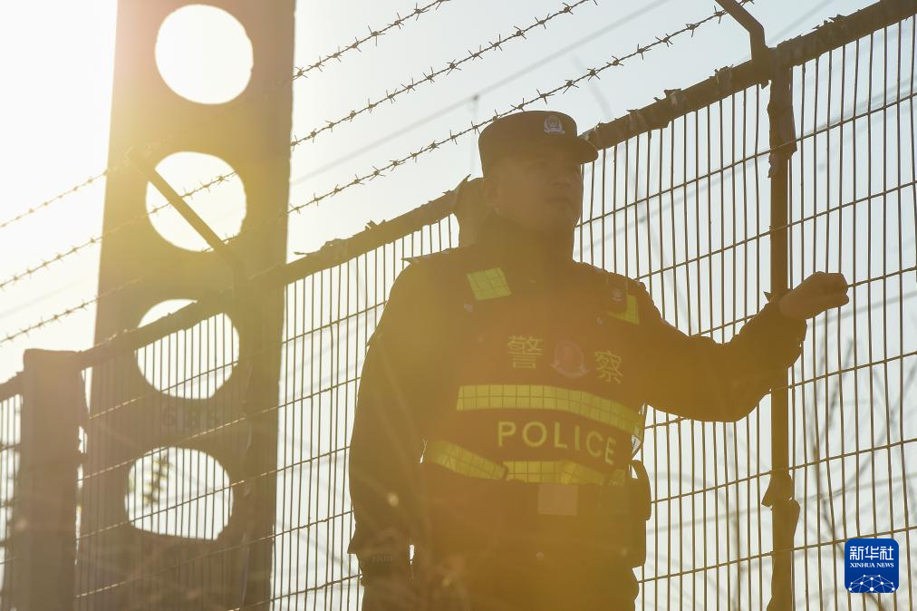 新春走基层丨新春守一线 铁警护旅途